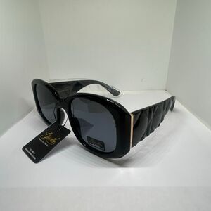 Giselle Oversized Sunglasses Fashion Eyewear UV400 Protection